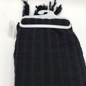 NWT Aldo Black Lightweight Textured Scarf